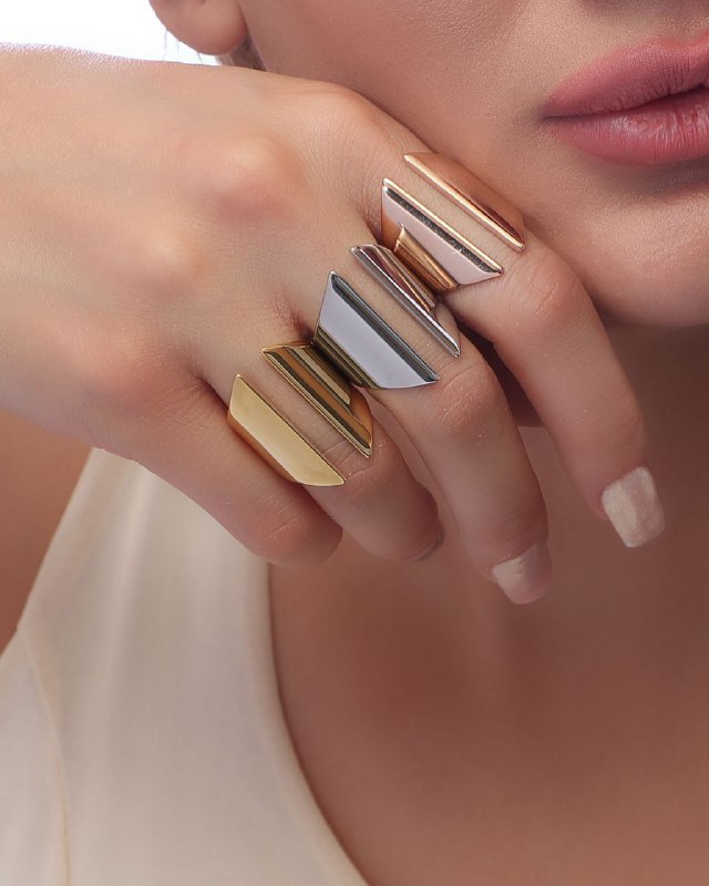 photo1687950200